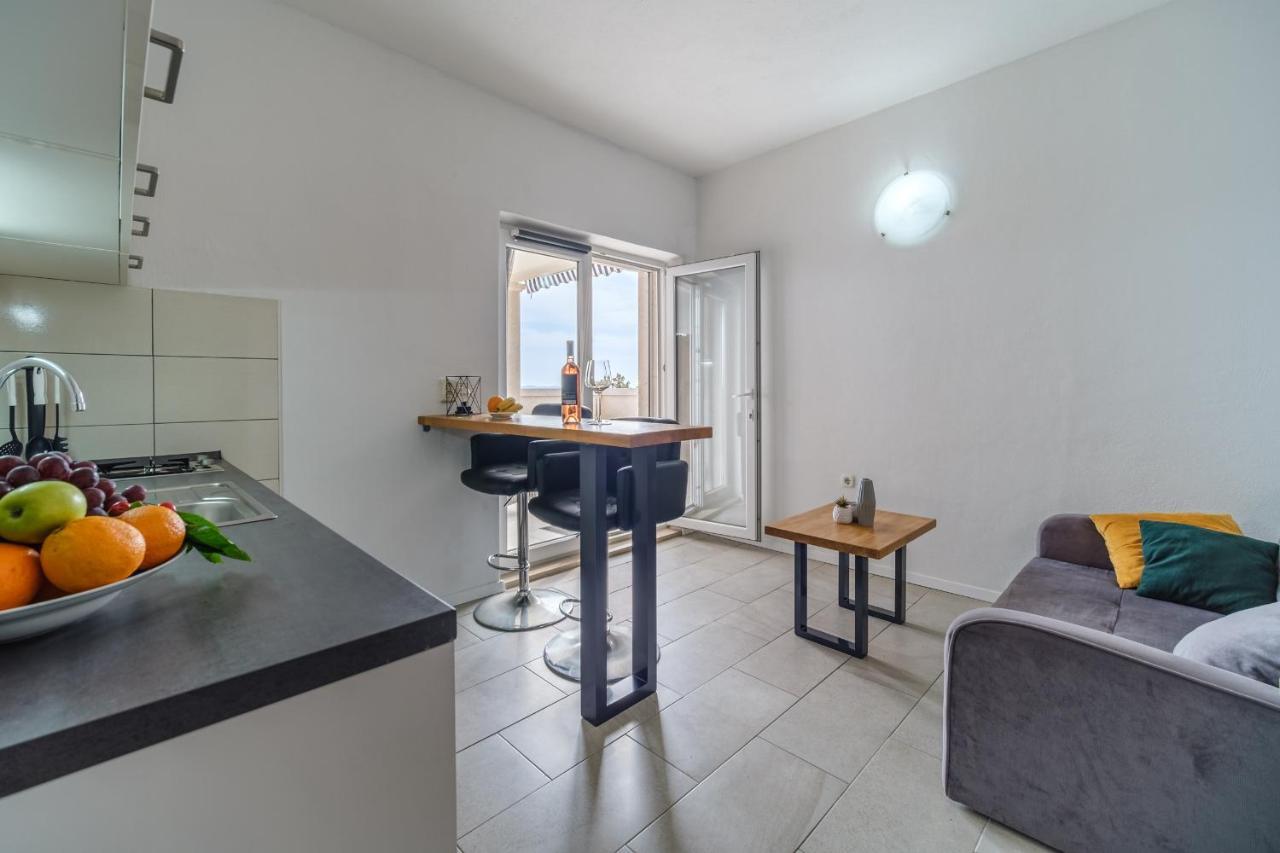 Rooms Plaza Divuje Murvica  Eksteriør billede