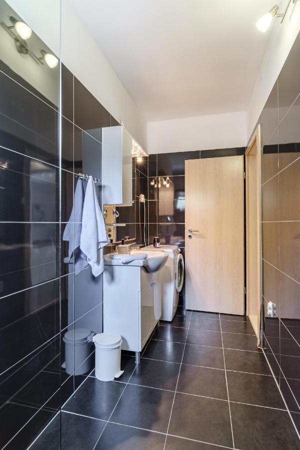 Rooms Plaza Divuje Murvica  Eksteriør billede